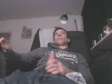 Krist122 Chaturbate stream image from February 19, 2025