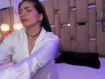 Mayarouse Chaturbate stream image from February 19, 2025