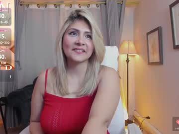 Melanie_Silver_ Chaturbate stream image from February 19, 2025