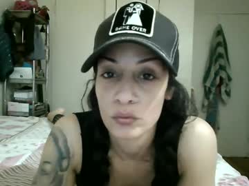 Oglitcouple Chaturbate stream image from February 19, 2025