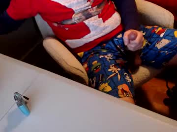 Dominic328 Chaturbate stream image from February 19, 2025