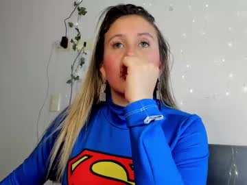 Eleecttraa_12 Chaturbate stream image from February 19, 2025