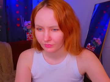 Joyce_Jones Chaturbate stream image from February 19, 2025