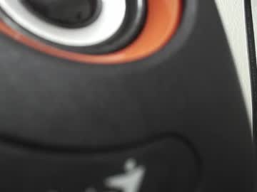 Liah_Samantha Chaturbate stream image from February 19, 2025