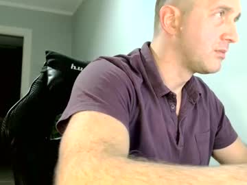 Maribor5879 Chaturbate stream image from February 19, 2025