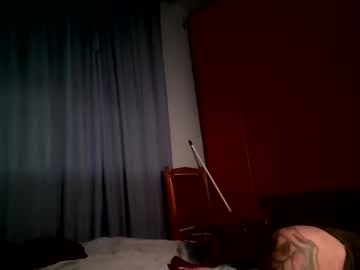 Mikisnow Chaturbate stream image from February 19, 2025