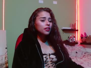 Noha_Thomson Chaturbate stream image from February 19, 2025