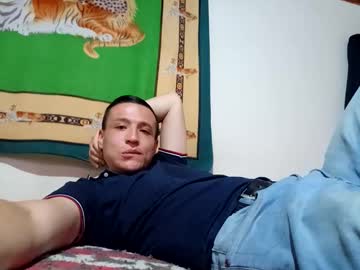 Richarth20 Chaturbate stream image from February 19, 2025