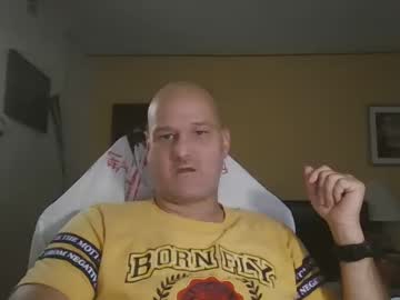 Takerlover436295 Chaturbate stream image from February 19, 2025