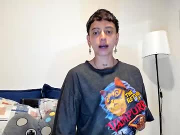 Alex_Poett Chaturbate stream image from February 19, 2025