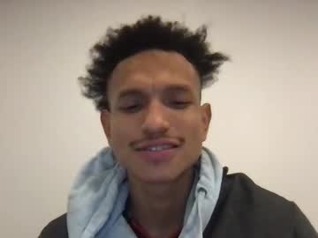 Jean07ortiz Chaturbate stream image from February 19, 2025