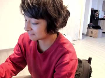 Juliethkain Chaturbate stream image from February 19, 2025