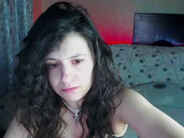 Melaniemoor Chaturbate stream image from February 19, 2025