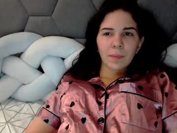 Olympia_Lucci Chaturbate stream image from February 19, 2025