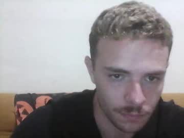 Silla_Igor Chaturbate stream image from February 19, 2025