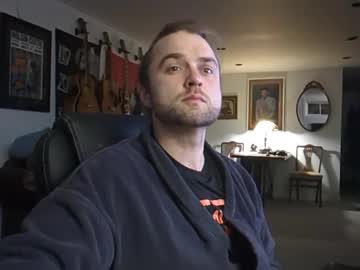 Tomjoadsghost Chaturbate stream image from February 19, 2025