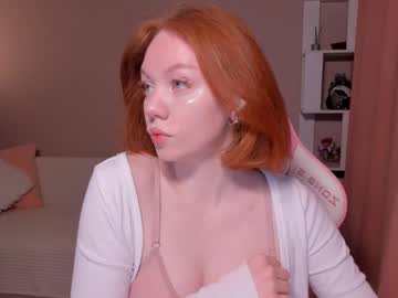 Honeyautumn Chaturbate stream image from February 20, 2025