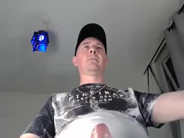 Barryhunter Chaturbate stream image from February 20, 2025