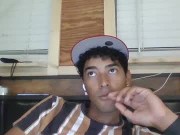 Prettyboy_Us Chaturbate stream image from February 20, 2025
