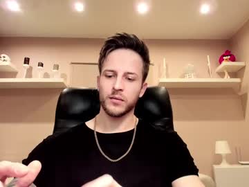 Chriscarrey Chaturbate stream image from February 20, 2025