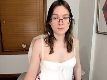Kaiyanui Chaturbate stream image from February 20, 2025
