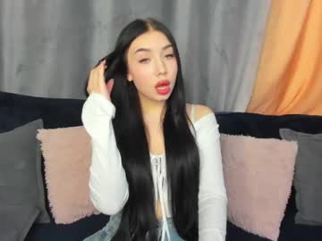Moon_Kitty88 Chaturbate stream image from February 20, 2025