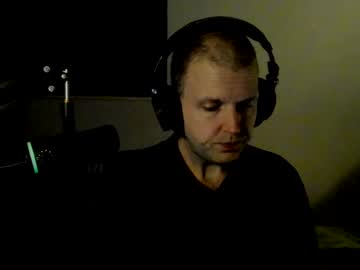 Starlight1987 Chaturbate stream image from February 20, 2025