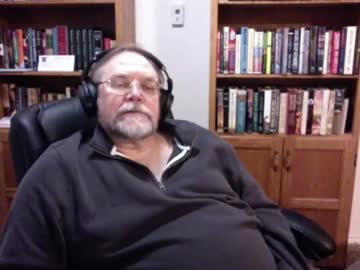 Vinyl22 Chaturbate stream image from February 20, 2025