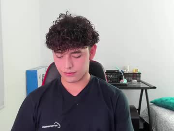 Xhans17 Chaturbate stream image from February 20, 2025