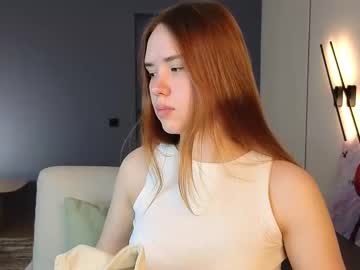 Edlincarley Chaturbate stream image from February 20, 2025