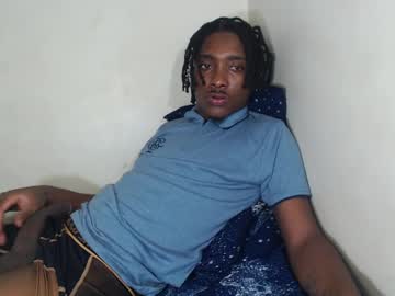 Huge_Boy21 Chaturbate stream image from February 20, 2025
