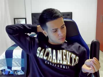 Jacob_1bigcock Chaturbate stream image from February 20, 2025