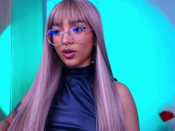 Sofiaafoxx Chaturbate stream image from February 20, 2025