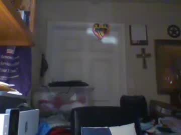 Trillnonymau5 Chaturbate stream image from February 20, 2025