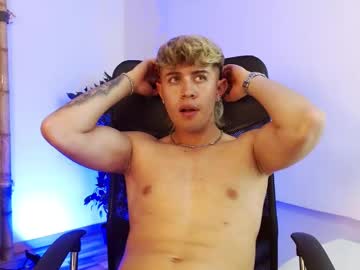 Apolo_Nyx Chaturbate stream image from February 20, 2025