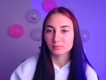 Emma_Loon Chaturbate stream image from February 20, 2025