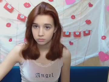 Letty_Curly Chaturbate stream image from February 20, 2025