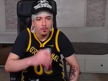 Maxryker stream image from February 20, 2025