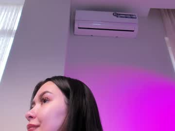 Miainthehouse Chaturbate stream image from February 20, 2025