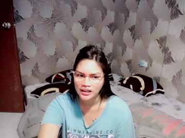 Hollywoodgirl_18 Chaturbate stream image from February 20, 2025