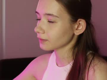 Janeparadise Chaturbate stream image from February 20, 2025