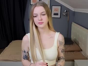 Katie_Underwood Chaturbate stream image from February 20, 2025