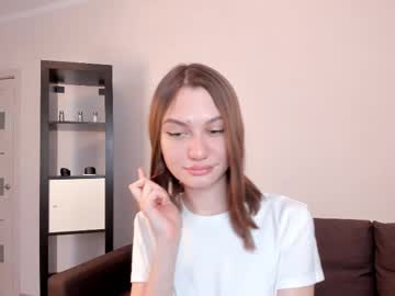 Udelabow Chaturbate stream image from February 20, 2025
