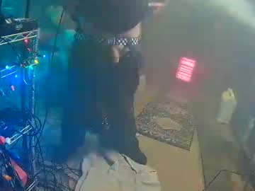 Punkrunr083 Chaturbate stream image from February 20, 2025