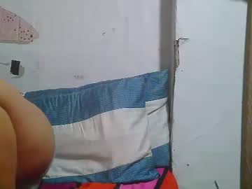Sexykittymom Chaturbate stream image from February 20, 2025