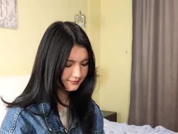 Silviabunyard Chaturbate stream image from February 20, 2025
