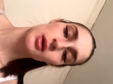 Vitalina2712 Chaturbate stream image from February 20, 2025