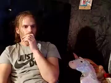 Mrkinksized Chaturbate stream image from February 20, 2025