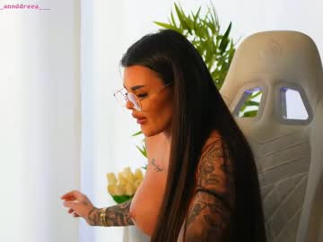 Perfectt33n Chaturbate stream image from February 20, 2025