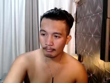 Hunkylloyd Chaturbate stream image from February 20, 2025